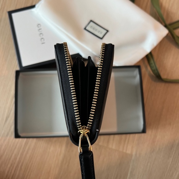 Gucci black zip wallet - Picture 6 of 6